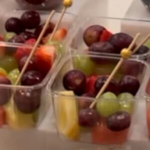 Fruit cups